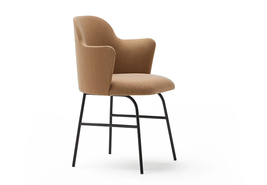 La silla Aleta de Viccarbe, un diseño del diseñador Jaime Hayon, versión 2 La silla Aleta de Viccarbe, un diseño del diseñador Jaime Hayon, versión 2